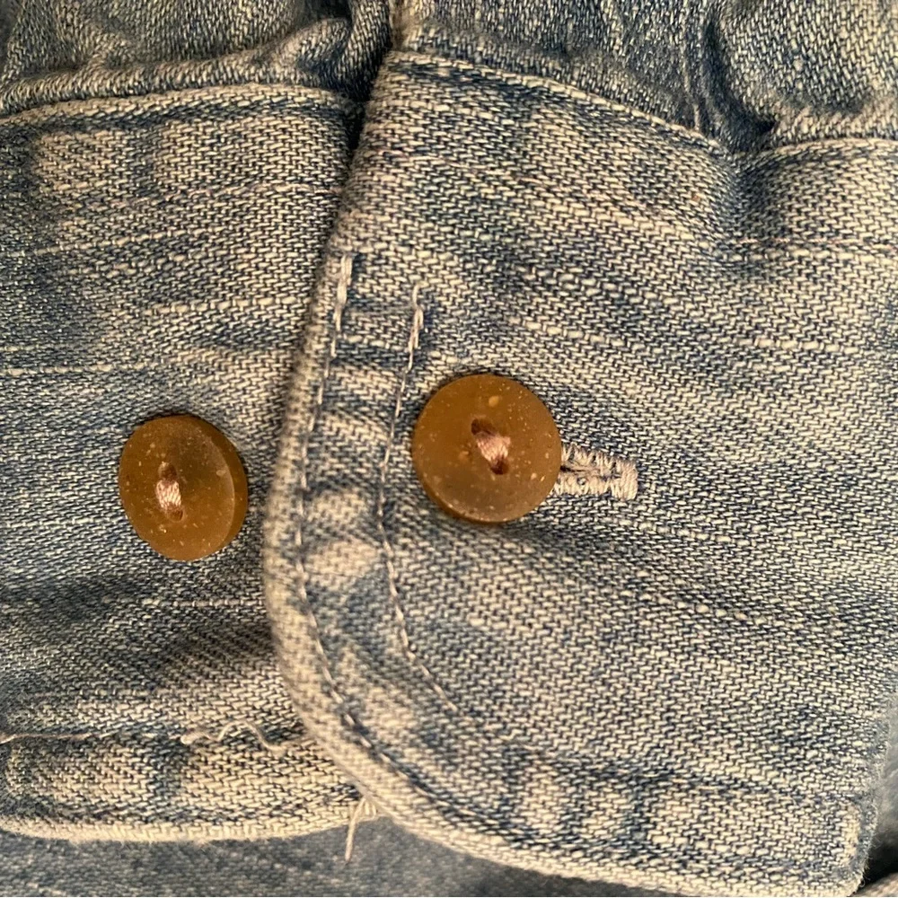 TITAN’S LADIES VINTAGE ANTIGUA  CHAMBRAY SHIRT - Picture 7 of 10